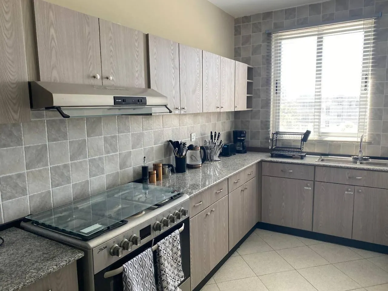 Mimo Olympia 3 Bedroom Furnished Apartments Adís Abeba